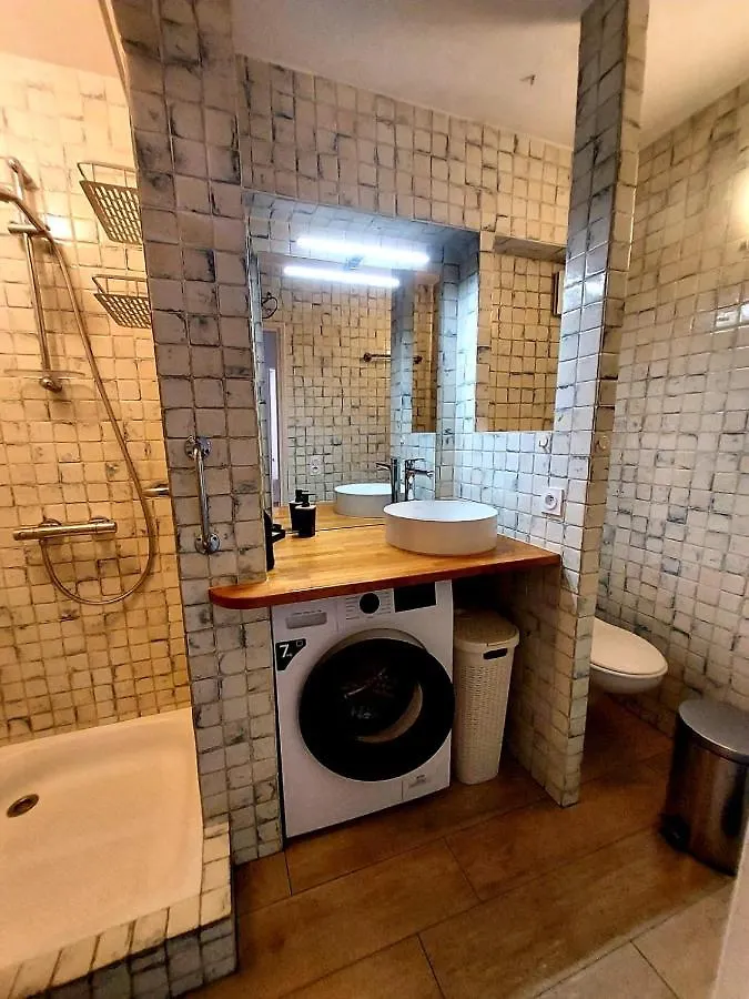 Apartment Appartement T3 Plein Centre Ville Le Lavandou France